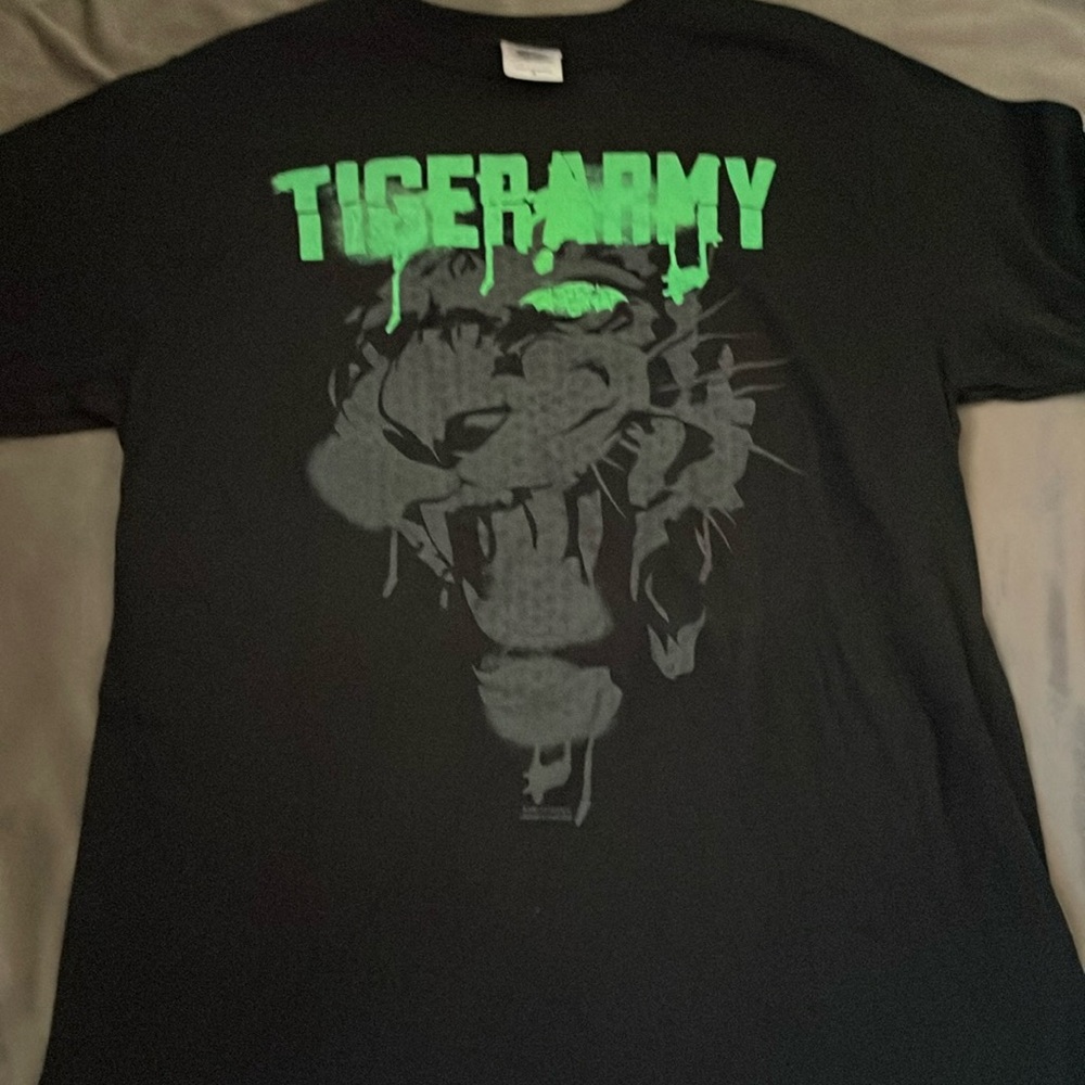 Tiger army shirt M